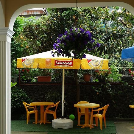 Gulnasi'S Guesthouse Batumi Eksteriør bilde