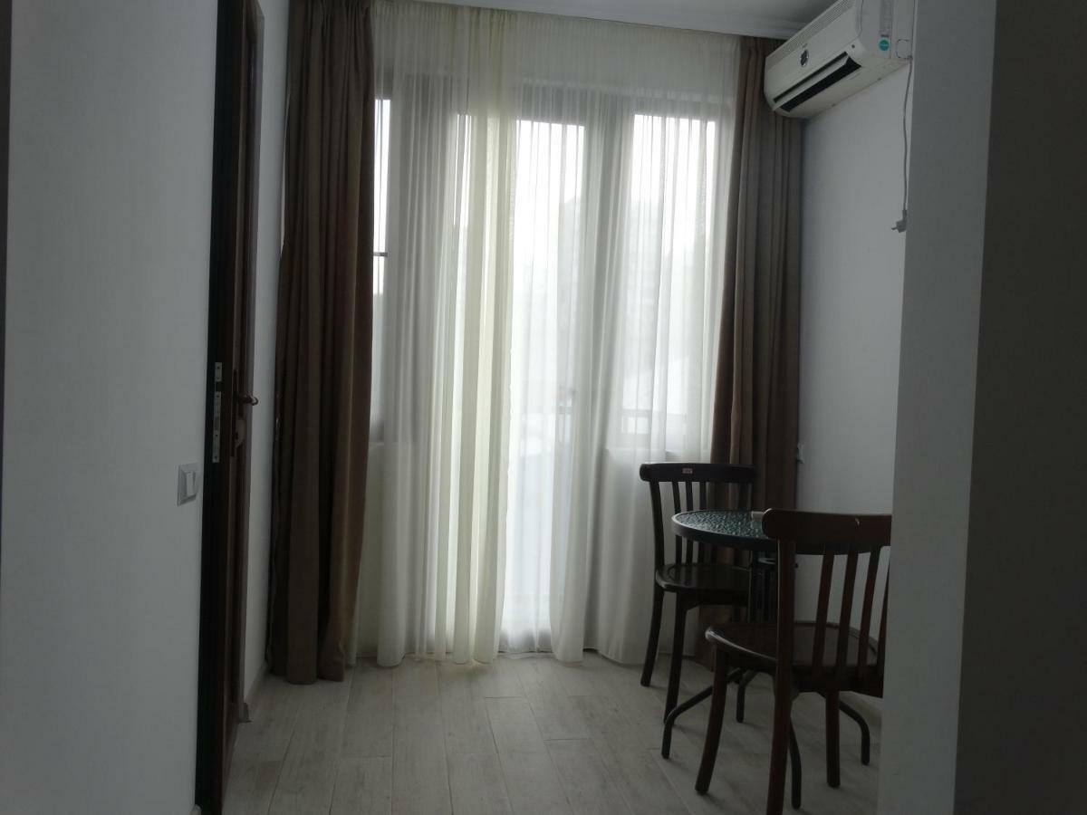 Gulnasi'S Guesthouse Batumi Eksteriør bilde