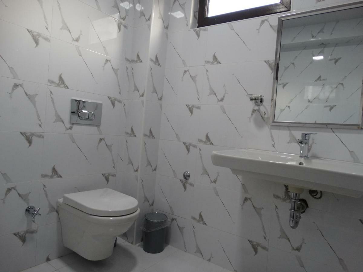 Gulnasi'S Guesthouse Batumi Eksteriør bilde